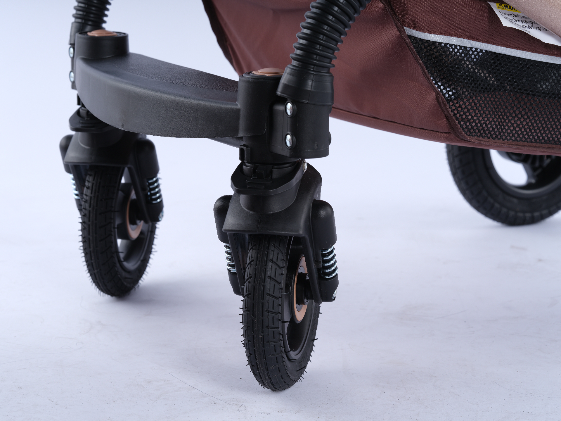 Suspended swivel casters